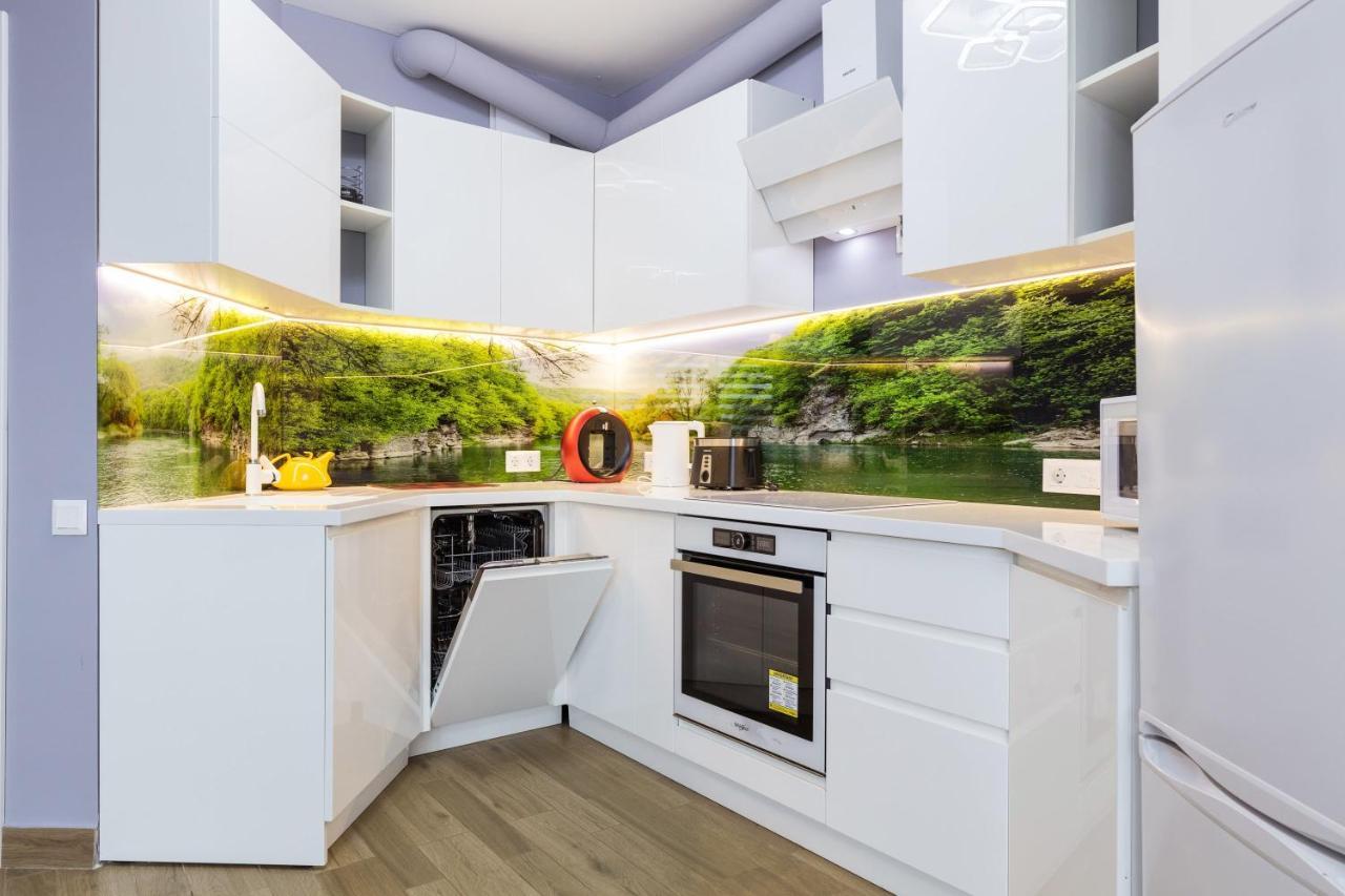 Apartamento Квартира У Будинку З Власним Бомбосховищем Біля Жд Вокзалу 50 М2 Kiev Exterior foto