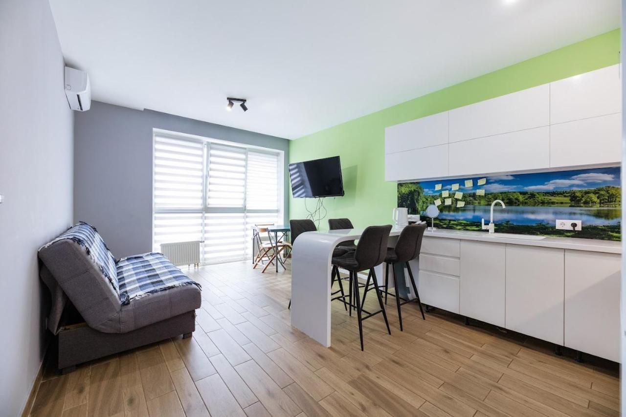 Apartamento Квартира У Будинку З Власним Бомбосховищем Біля Жд Вокзалу 50 М2 Kiev Exterior foto