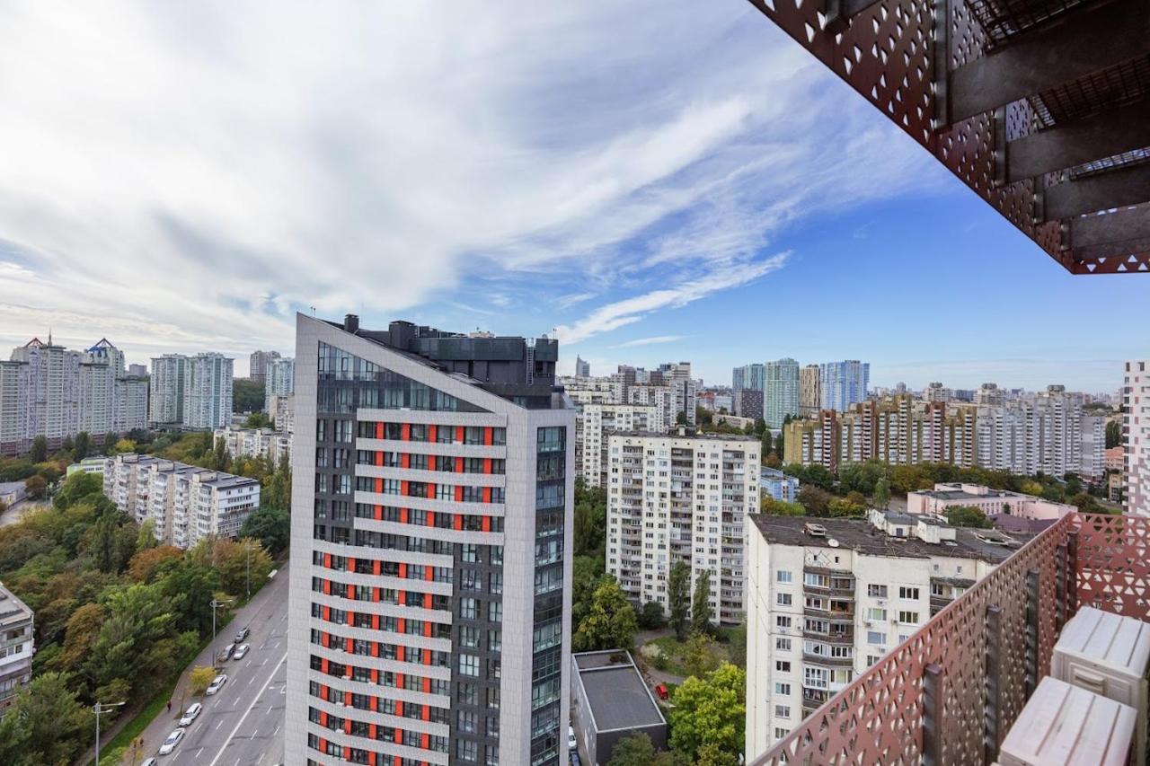 Apartamento Квартира У Будинку З Власним Бомбосховищем Біля Жд Вокзалу 50 М2 Kiev Exterior foto
